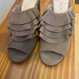 New (without tags) never worn suede gorgeous heeled ruffled shoes
